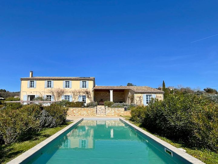 7 bedrooms house for sale in Goudargues, France