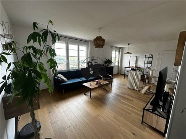 2 bedrooms apartment in Lot (46), France