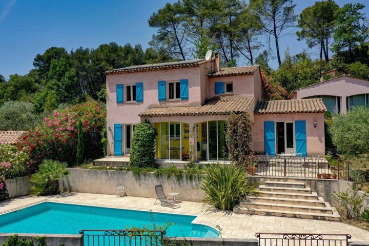 4 bedrooms house for sale in  France