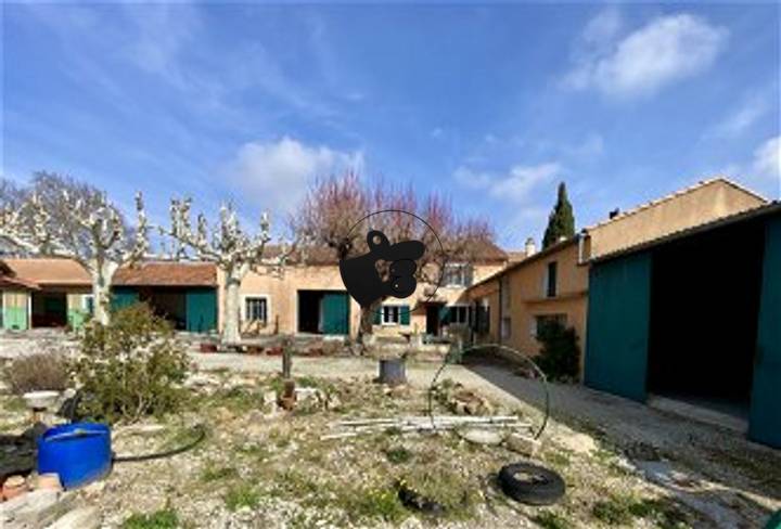 4 bedrooms house for sale in Vaucluse (84), France