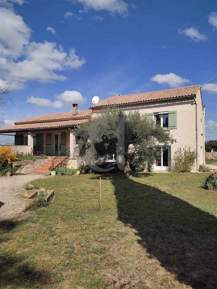 5 bedrooms house for sale in Vaucluse (84), France