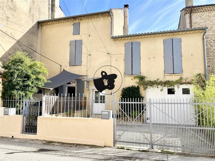 3 bedrooms house for sale in Vaucluse (84), France