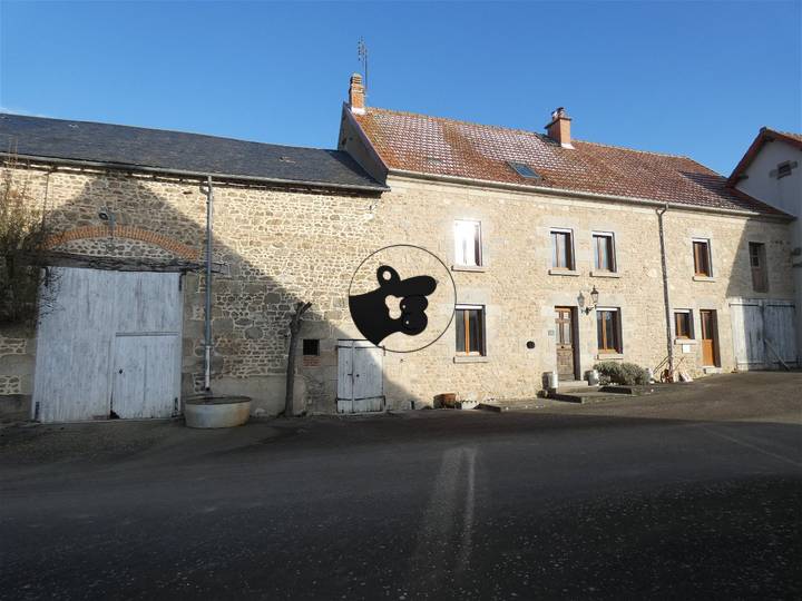 6 bedrooms house for sale in Creuse (23), France