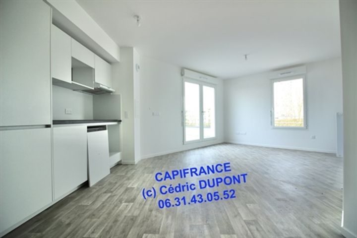 2 bedrooms apartment for sale in Meaux, France