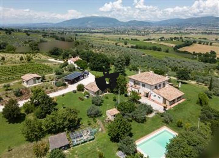 4 bedrooms other in Montefalco, Italy