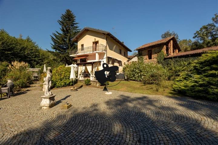 house in Avigliana, Italy
