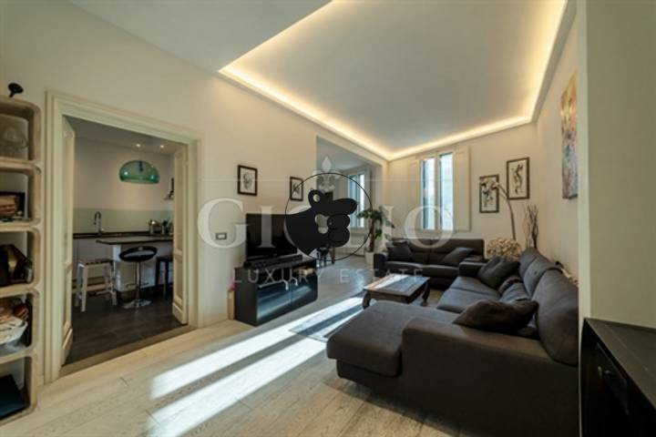 2 bedrooms apartment in Florence, Italy