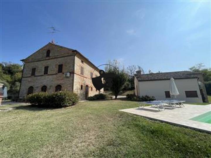 4 bedrooms other in Monteleone di Fermo, Italy