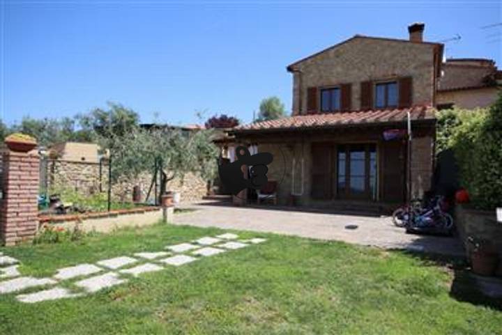 3 bedrooms apartment in Volterra, Italy