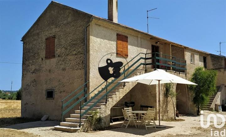 4 bedrooms house in Citta SantAngelo, Italy