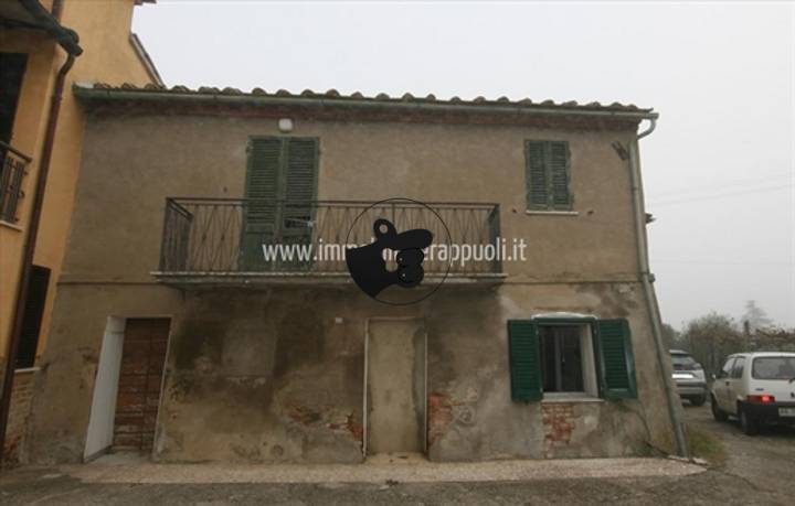 3 bedrooms building in Torrita di Siena, Italy