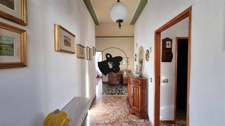 apartment in Volterra, Italy