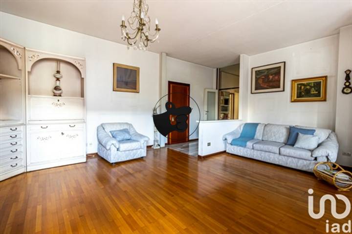 3 bedrooms apartment in Como, Italy