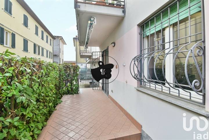 2 bedrooms apartment in Como, Italy