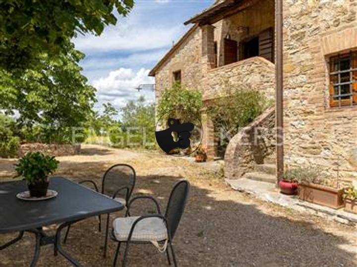 8 bedrooms house in Gaiole in Chianti, Italy