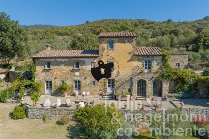 4 bedrooms other in Cortona, Italy