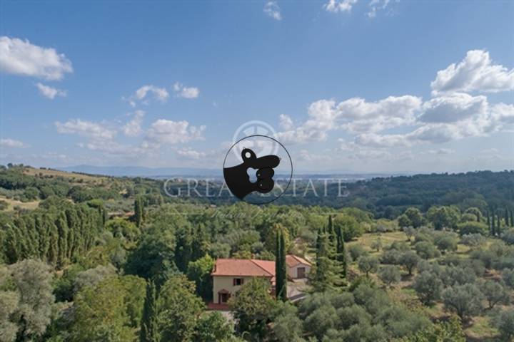 3 bedrooms house in Montepulciano, Italy