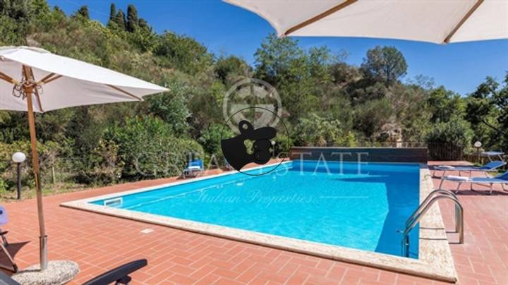 4 bedrooms house in Montepulciano, Italy