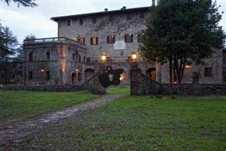 21 bedrooms other in Buonconvento, Italy