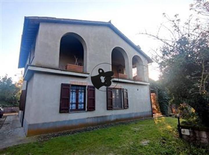 3 bedrooms other in Basques, Italy