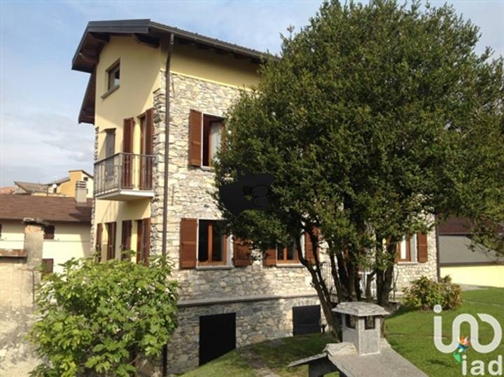 5 bedrooms house in San Fedele Intelvi, Italy