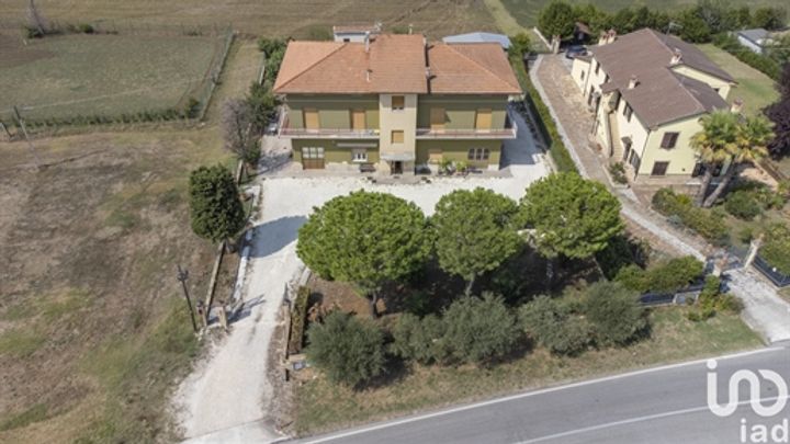 8 bedrooms building for sale in Treia, Italy