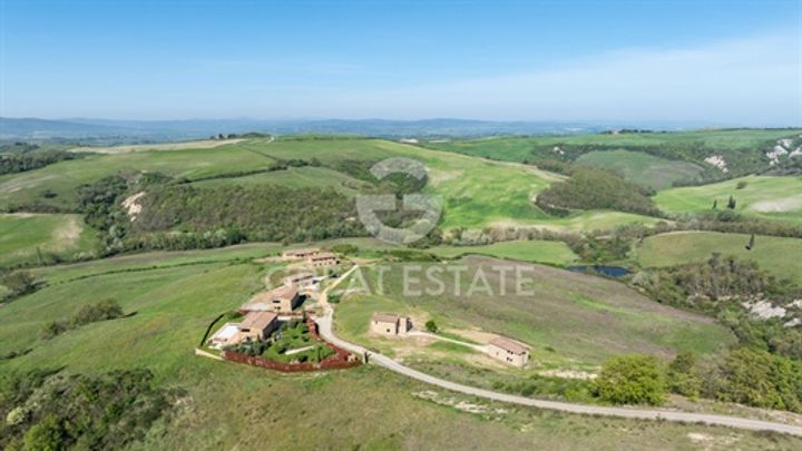 3 bedrooms house for sale in Montalcino, Italy