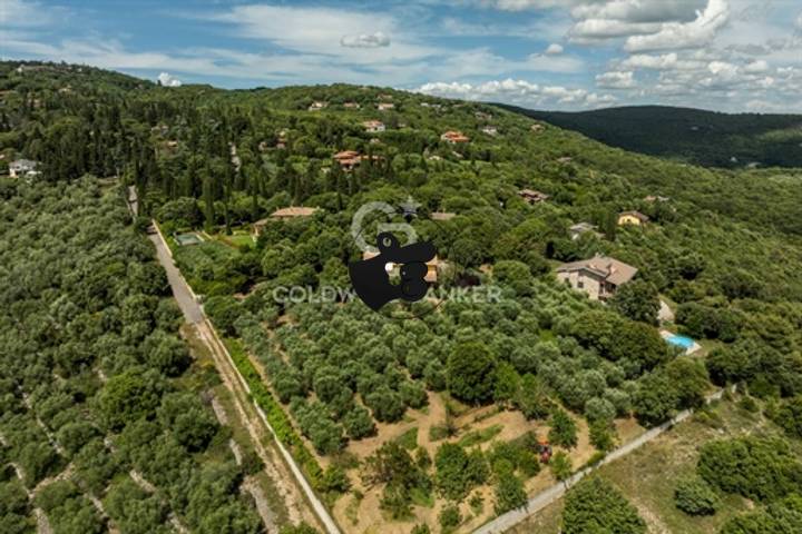 house for sale in Perugia, Italy
