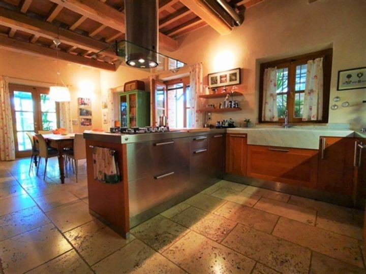 House for sale in Pienza, Italy