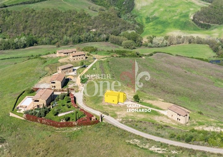 3 bedrooms house for sale in Montalcino, Italy