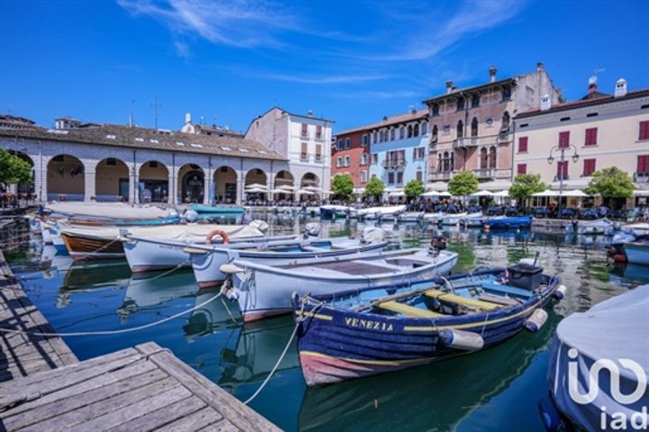 3 bedrooms apartment for sale in Desenzano del Garda, Italy