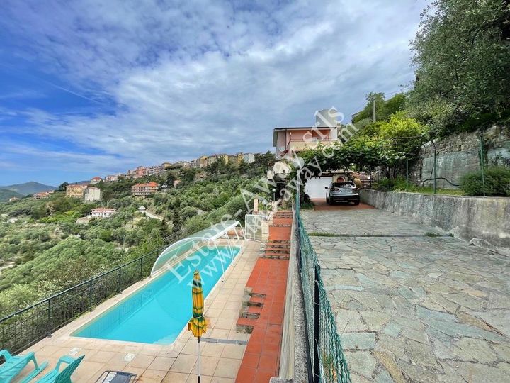 4 bedrooms house for sale in Perinaldo, Italy