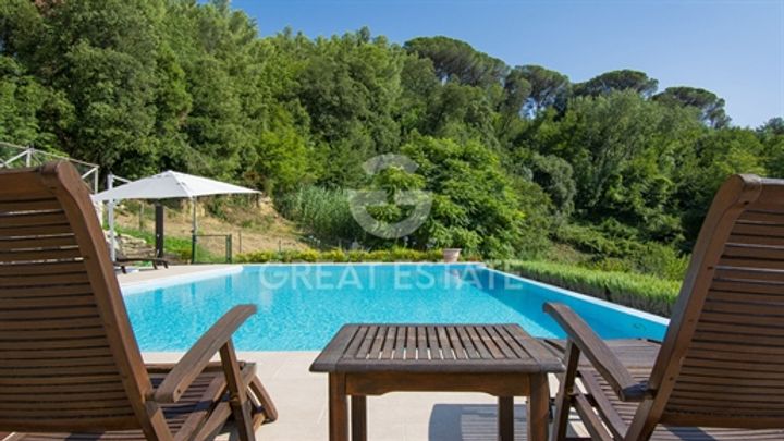 7 bedrooms house for sale in Palaia, Italy