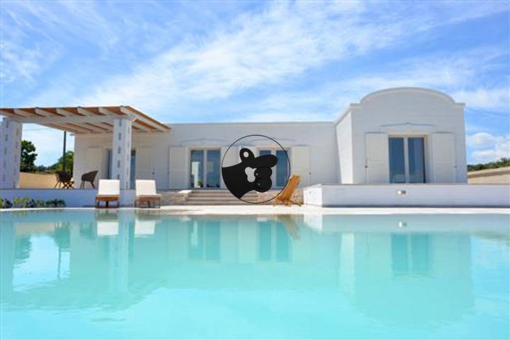 3 bedrooms building for sale in Ostuni, Italy