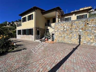 4 rooms house in Provincia dImperia, Italy