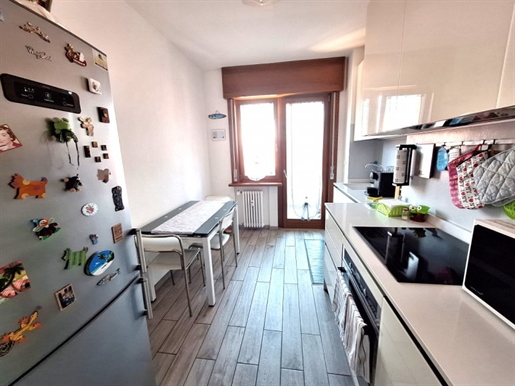 1 rooms apartment in Treviso, Italy