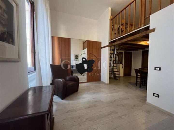 1 bedroom apartment in Florence, Portugal