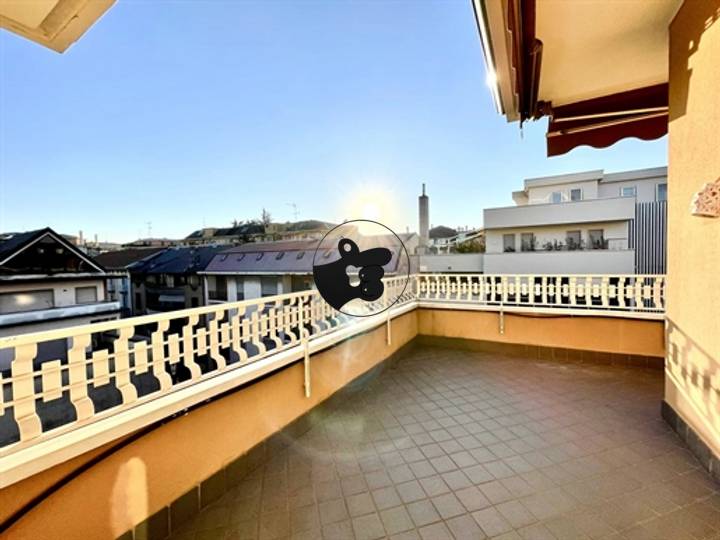 3 bedrooms apartment in Busto Arsizio, Portugal