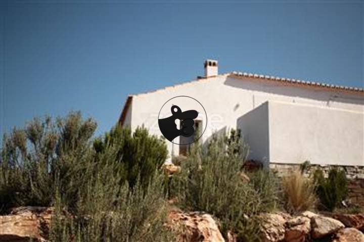 2 bedrooms house in Sao Barnabe, Portugal