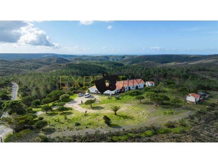 9 bedrooms other in Bordeira, Portugal
