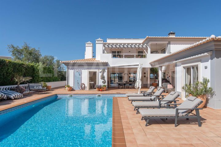 5 bedrooms house for sale in Praia da Luz, Portugal