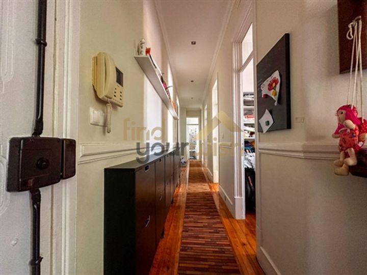 4 bedrooms apartment for sale in Lisbon, Portugal