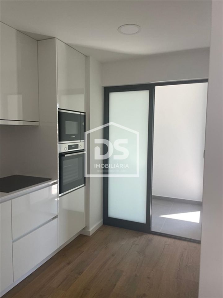 2 bedrooms apartment for sale in Paranhos, Portugal