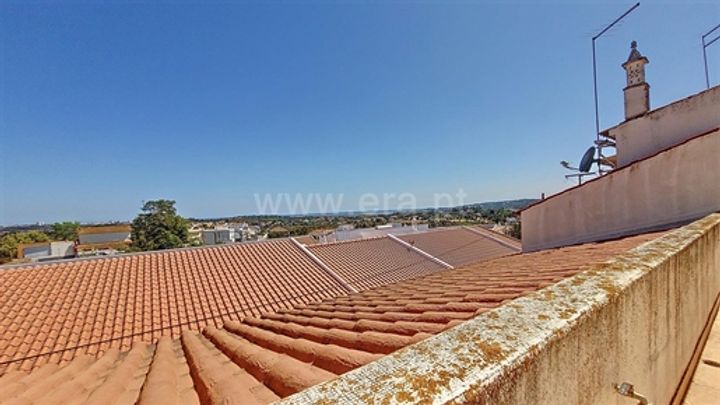 2 bedrooms house for sale in Mexilhoeira Grande, Portugal