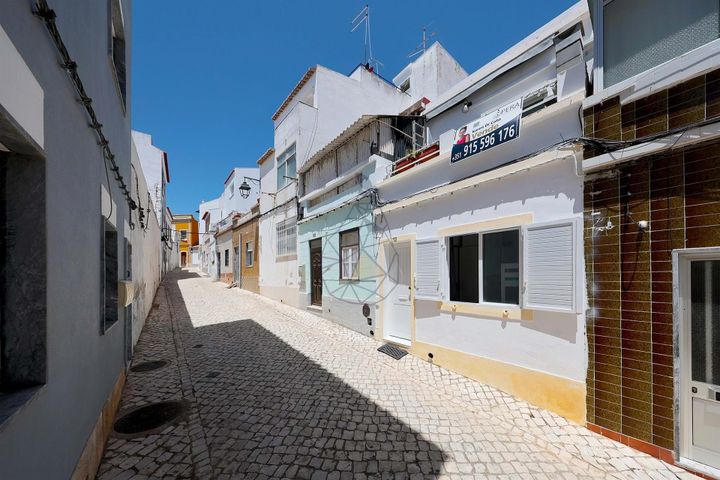 2 bedrooms house for sale in Portimao, Portugal