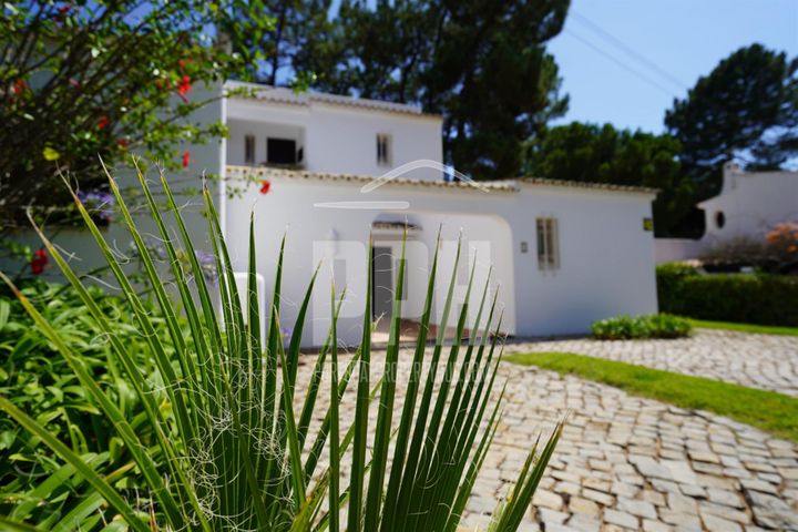 3 bedrooms house for sale in Vilamoura, Portugal