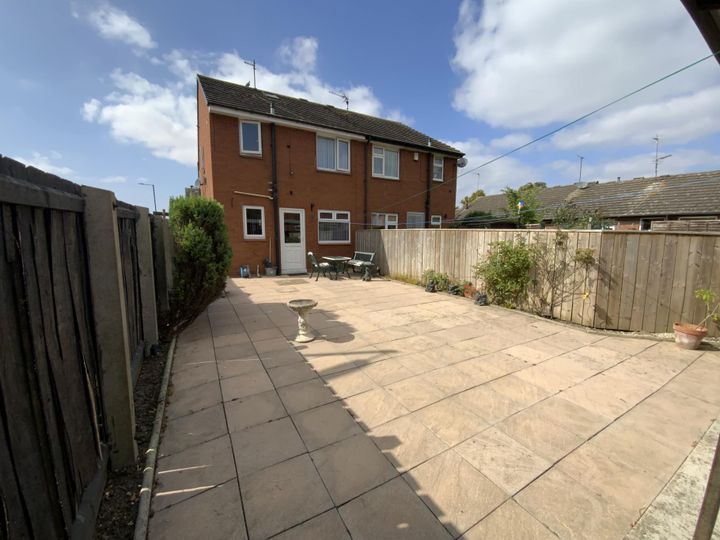 2 bedrooms house for sale in Hull, United Kingdom