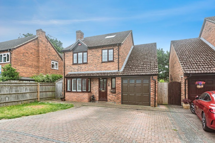 4 bedrooms house for sale in Thatcham, United Kingdom