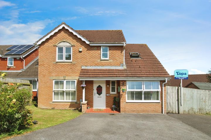 4 bedrooms house for sale in Barry, United Kingdom