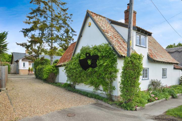 3 bedrooms house for sale in Royston, United Kingdom